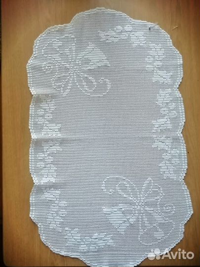 Салфетка вязанная крючком, новогодний декор