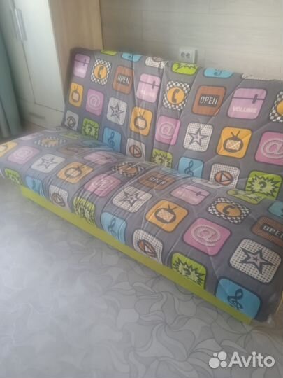 Продам диван