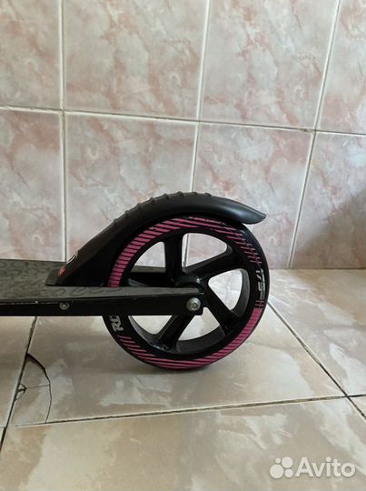 Самокат roces 175