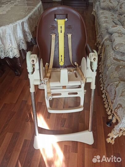 Стульчик для кормления tommy bon appetit