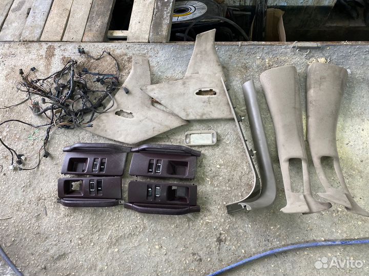 Дверные карты Cadillac DeVille