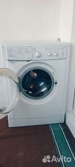 Стиральная машина indesit