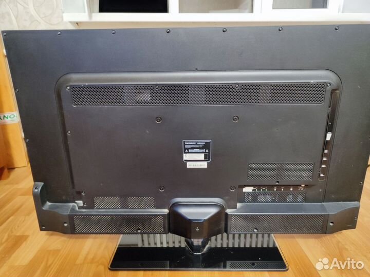 Телевизор Thomson t42e53dhu на запчасти