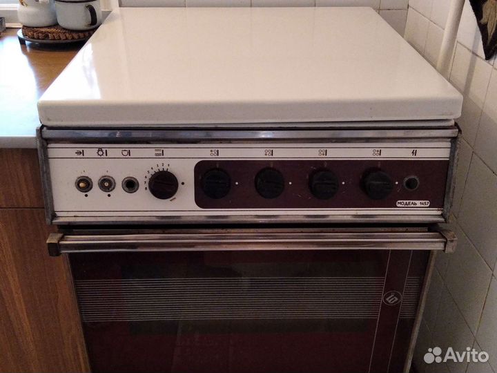 Газовая плита 4 комфорки Модель 1457 бу
