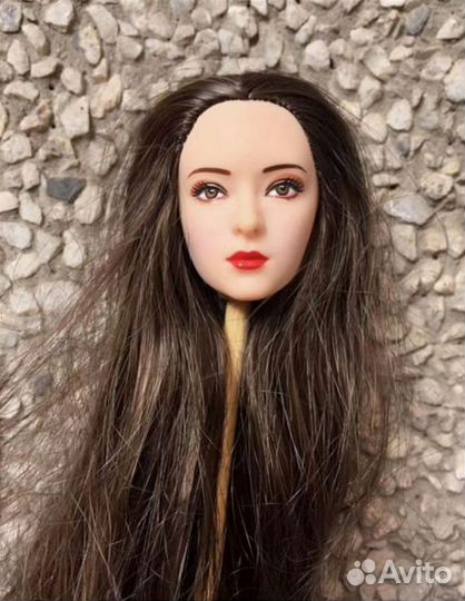 Кукольная голова