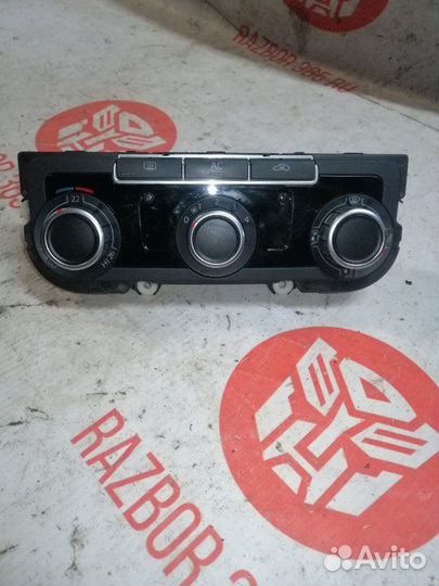 Блок управления климат-контролем Volkswagen Golf 6