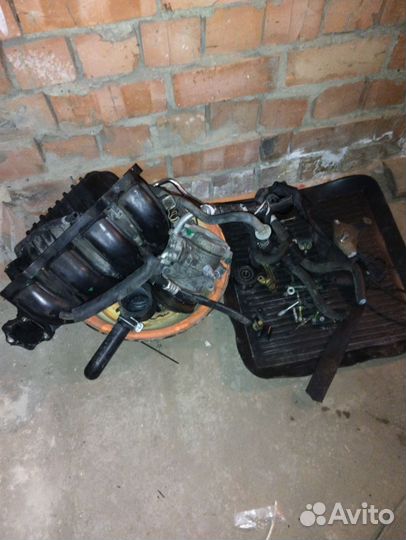 Двигатель 2azfe