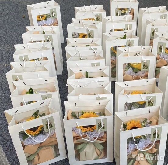 Бумажные пакеты подарочные пакеты