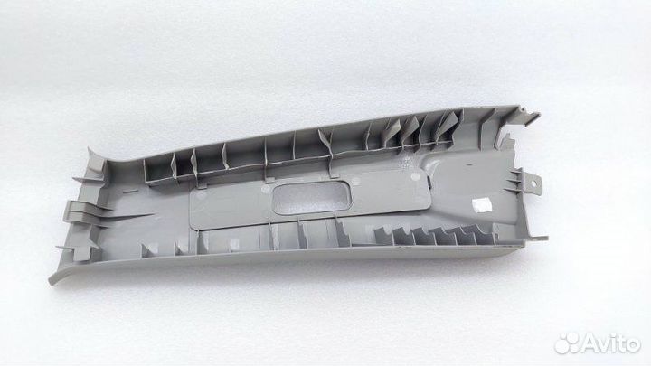 Обшивка центральной стойки левая Suzuki Sx4 M16A