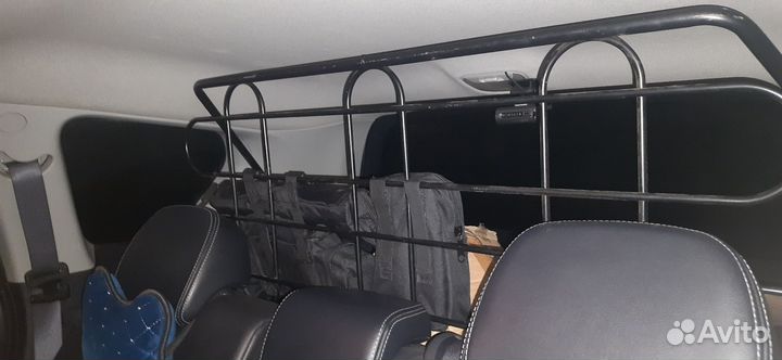 Решетка разделительная Аутлендер XL MZ313914