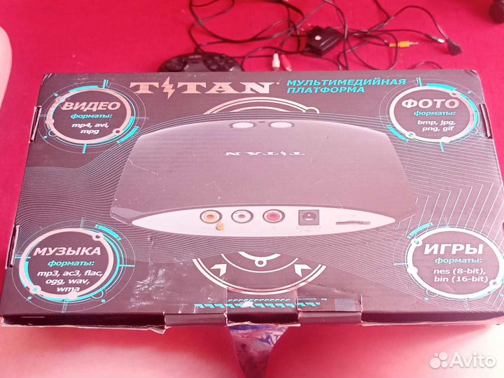 Игровая приставка titan