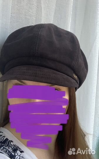 Стильная замшевая кепка женская