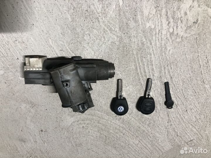 Замок зажигания Volkswagen Sharan 1