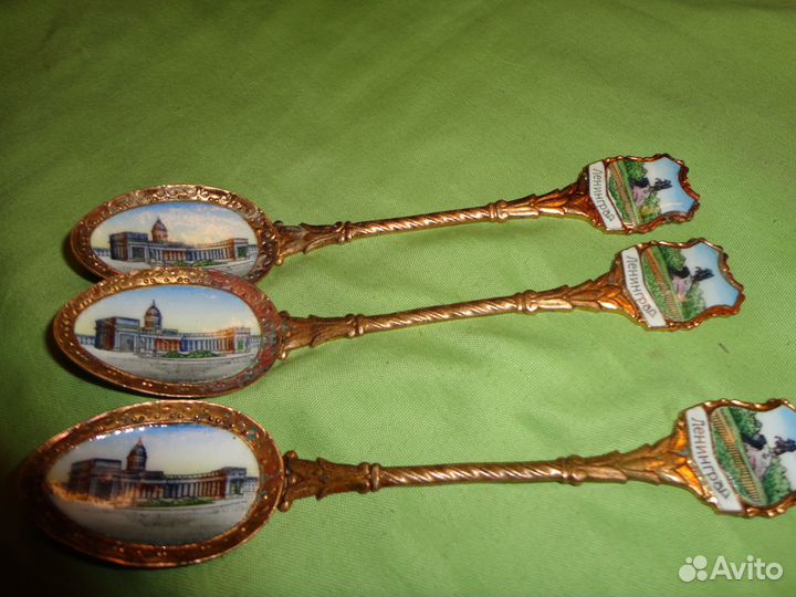 Сувенирные чайные ложки