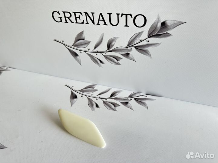 Mazda CX 7 крышка форсунки фары правая 10-12