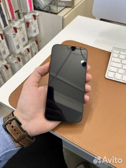 iPhone 12, 64 ГБ