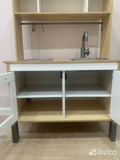Детская кухня IKEA дуктиг с посудой