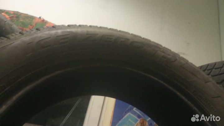 Pirelli Ice Zero FR 225/60 R18 104T