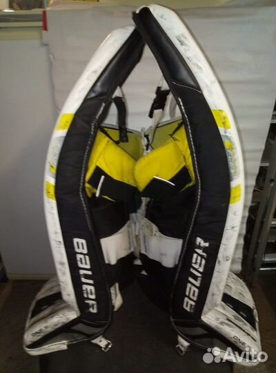 Вратарские щитки bauer