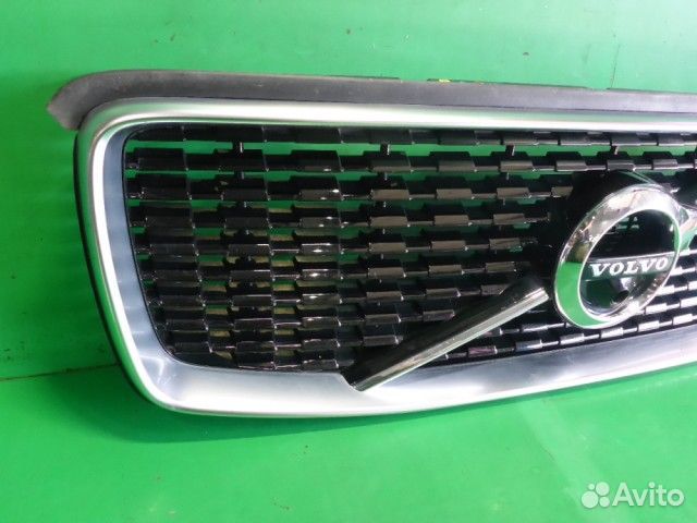 Решётка радиатора Volvo XC90 2015