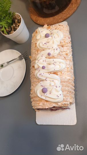 Меренговый рулет