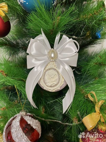 Елочные шары