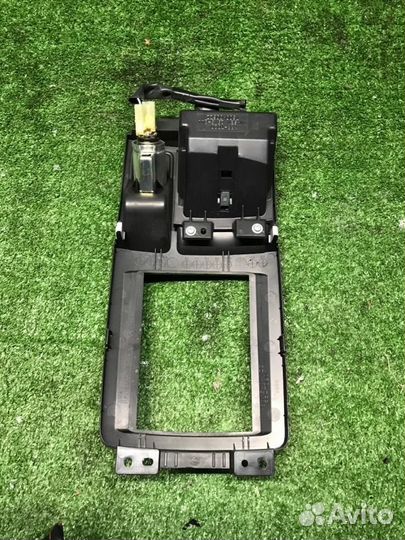 Накладка селектора кпп Mitsubishi Lancer X CY4A