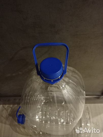 Пластиковые бутылки 10л