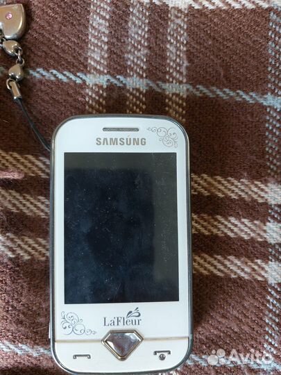 Samsung a890
