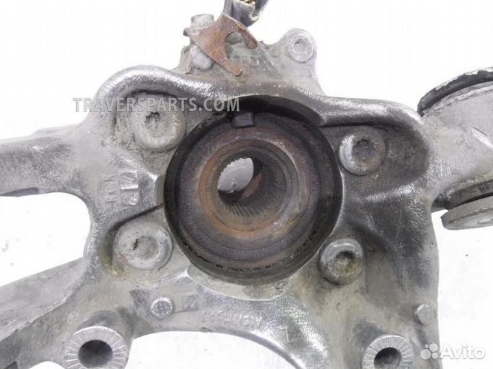 Кулак задний левый Ауди