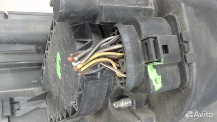 Фара (передняя) Volkswagen Touran, 2006