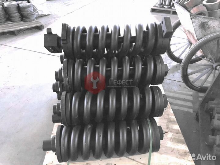 Натяжитель экскаватора Komatsu PC200LC-8M0