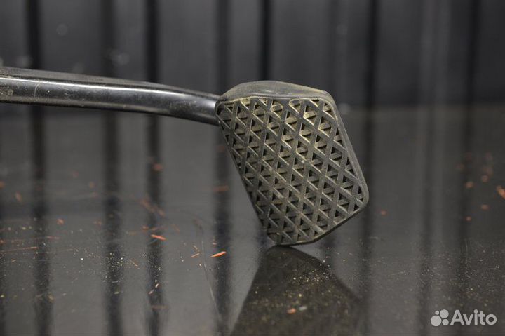 Педаль тормоза Land Rover Range Rover L322