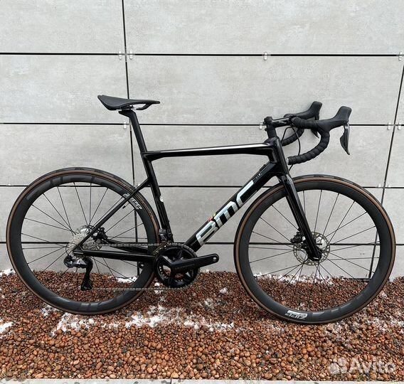 Шоссейный велосипед BMC