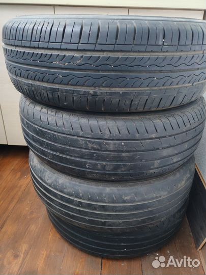 Kumho Solus KH17 18.4/65 R15