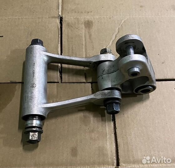 Ктм 690 SMR задняя прогрессия в сборе