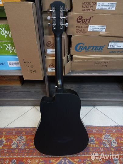 Гитара Belucci с дефектом