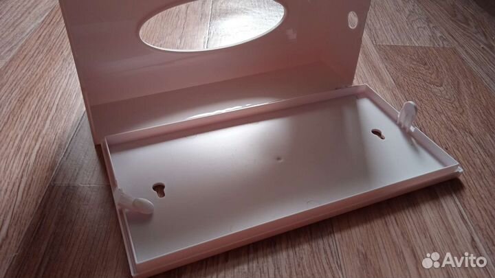 Контейнер для салфеток. настенный