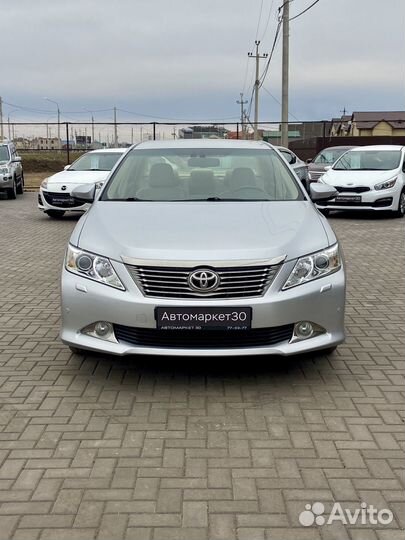 Toyota Camry 2.5 AT, 2011, 130 230 км