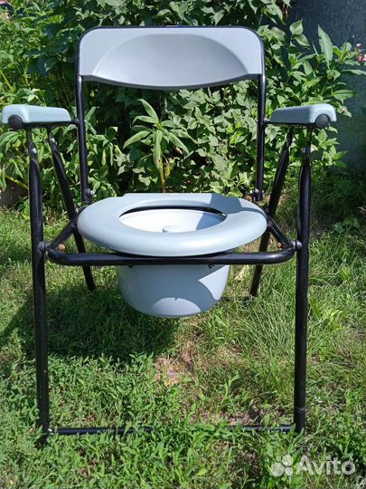 Санитарный стул (туалет)