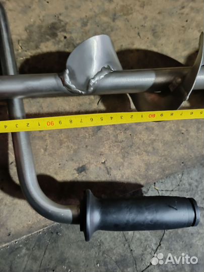 Ледобур титановый на 100