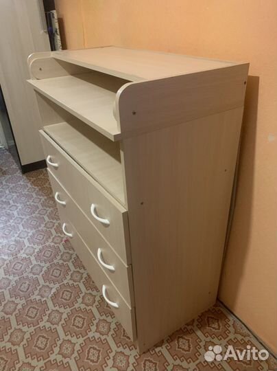 Пеленальный столик