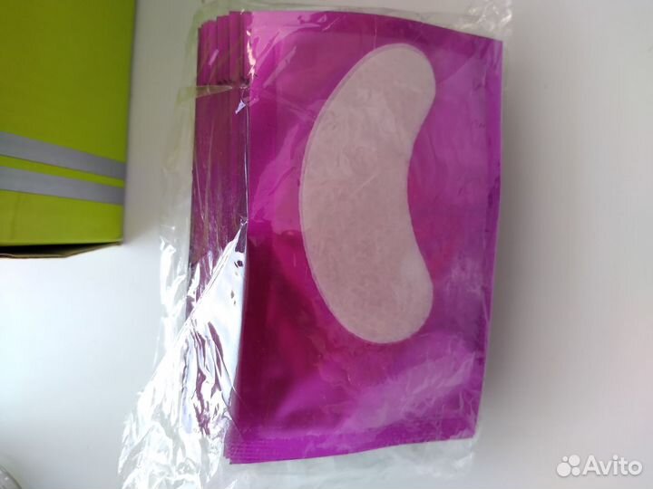 Для лейшмекера lovely и маникюра