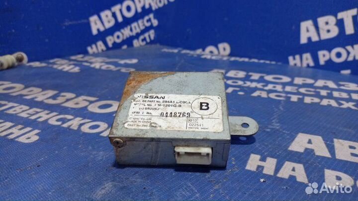 Блок управления парктроником Nissan Murano Z50