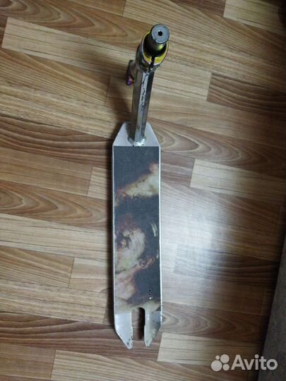 Доска, вилка, зажим