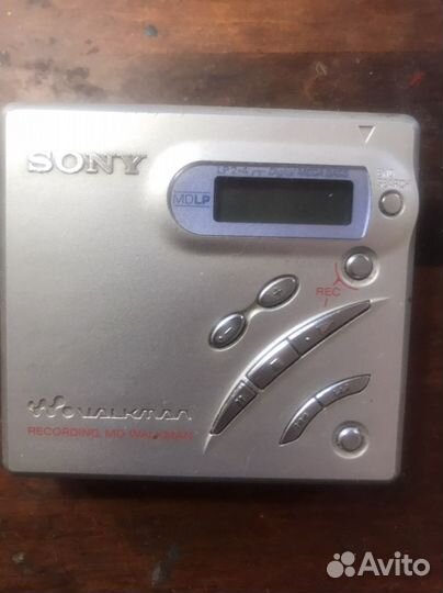 Кассетный плеер sony walkman