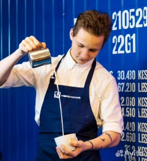 Официант/бариста/кассир в кафе. Москва