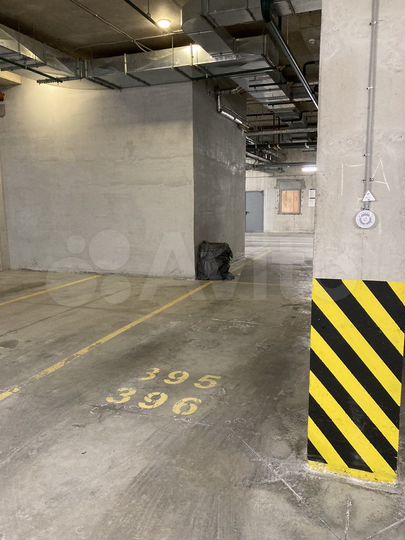 Машиноместо, 13 м²