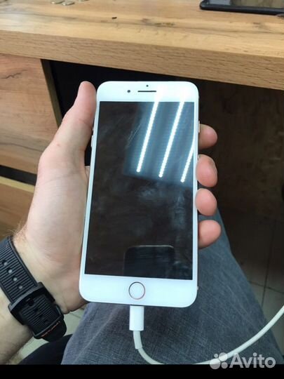 iPhone 8 Plus, 64 ГБ