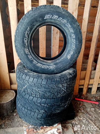 Bridgestone Dueler A/T 265/75 R16